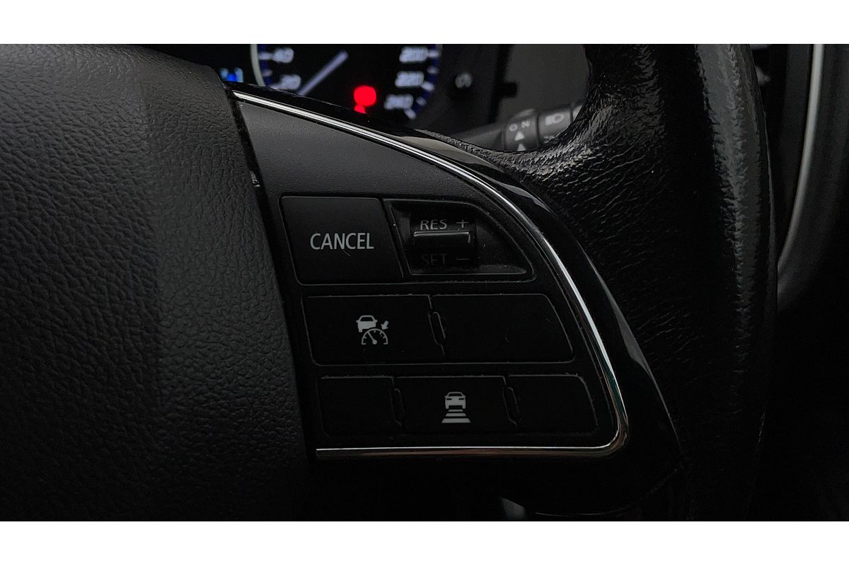 2016 Mitsubishi Outlander LS Safety Pack ZK