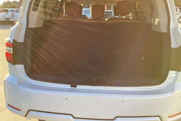 2023 Nissan Patrol Ti-L Y62