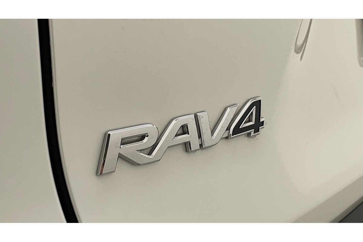 2020 Toyota RAV4 Cruiser AXAH54R