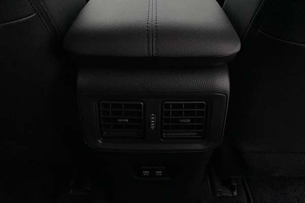 2020 Toyota RAV4 Cruiser AXAH54R