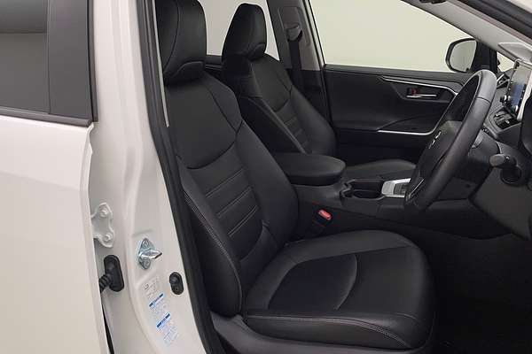 2020 Toyota RAV4 Cruiser AXAH54R