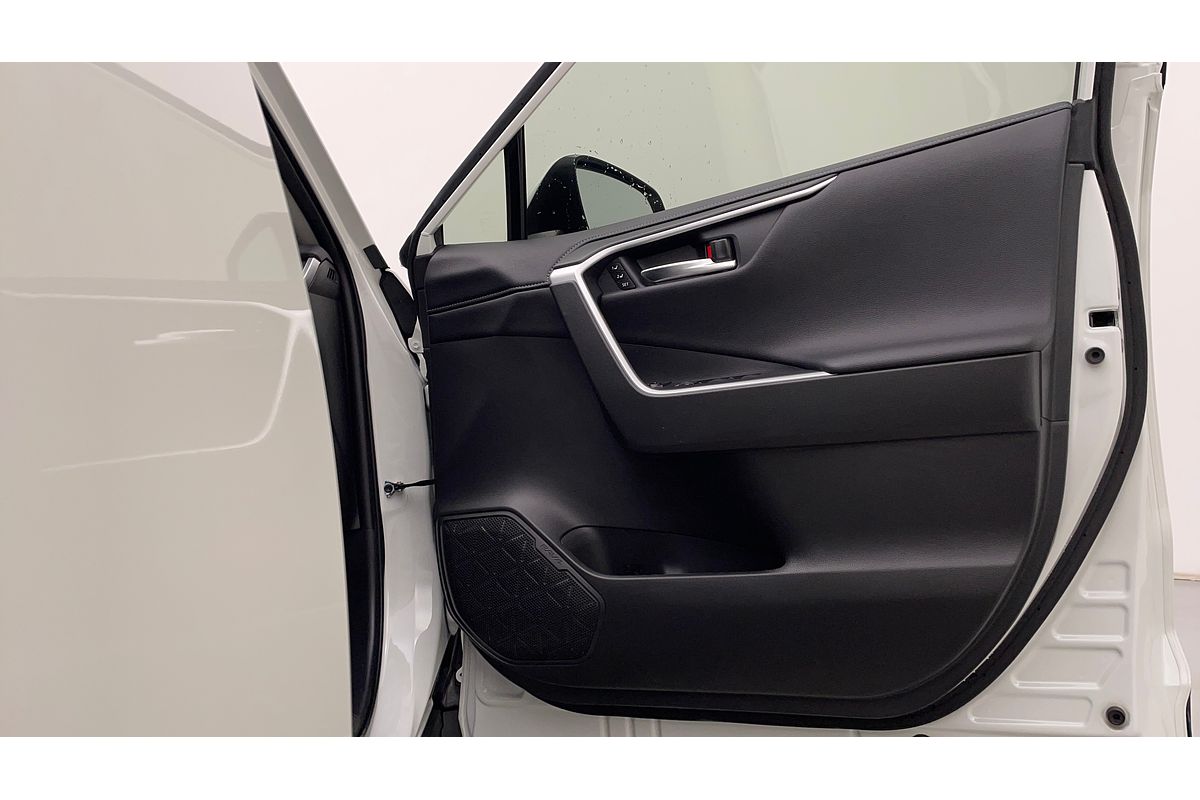 2020 Toyota RAV4 Cruiser AXAH54R