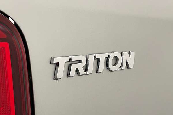 2019 Mitsubishi Triton GLS MR 4X4