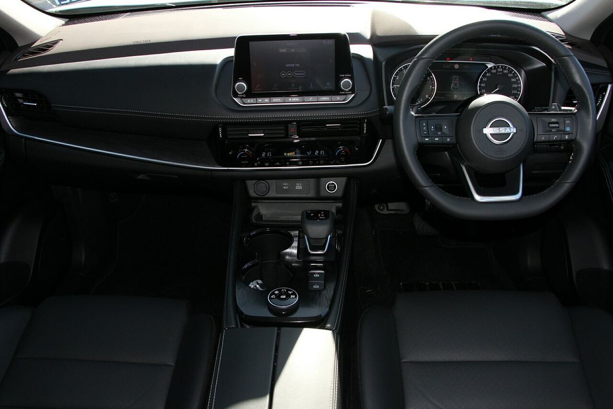 2024 Nissan X-TRAIL ST-L T33