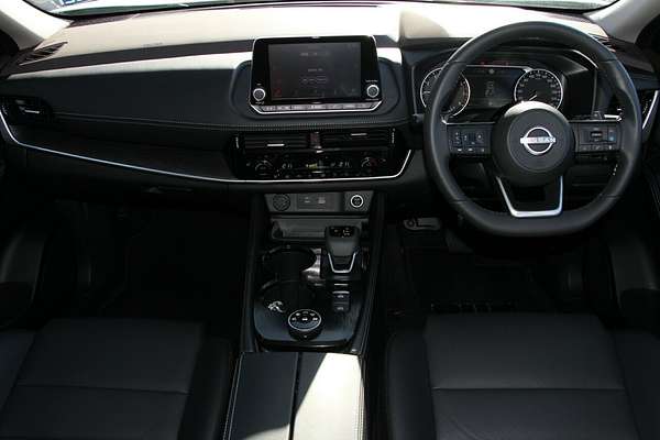 2024 Nissan X-TRAIL ST-L T33