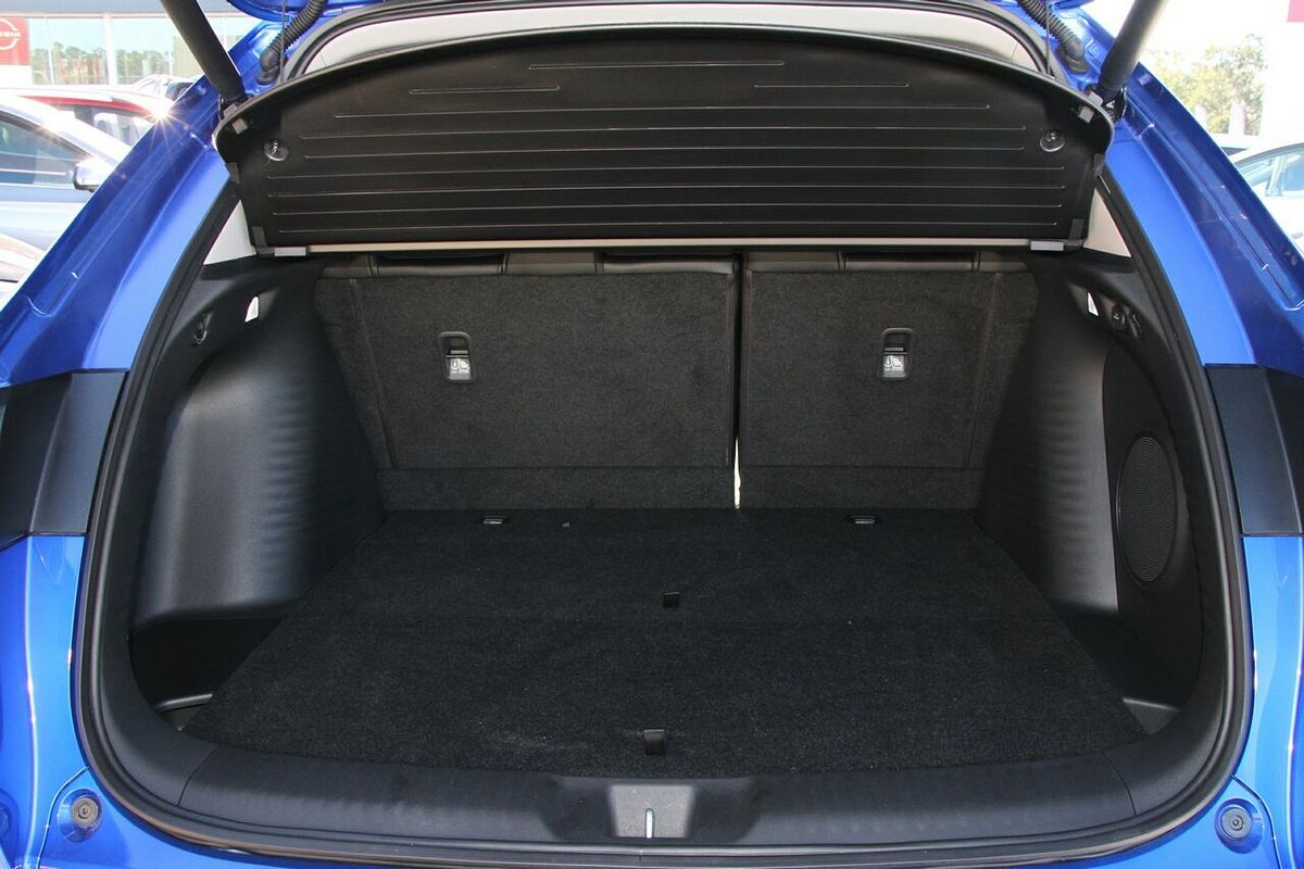 2023 Honda ZR-V e:HEV LX RZ