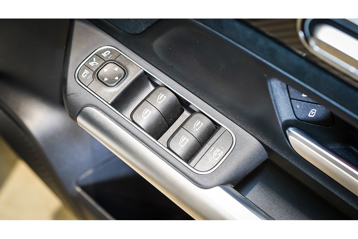2023 Mercedes-Benz GLA-Class GLA200 H247