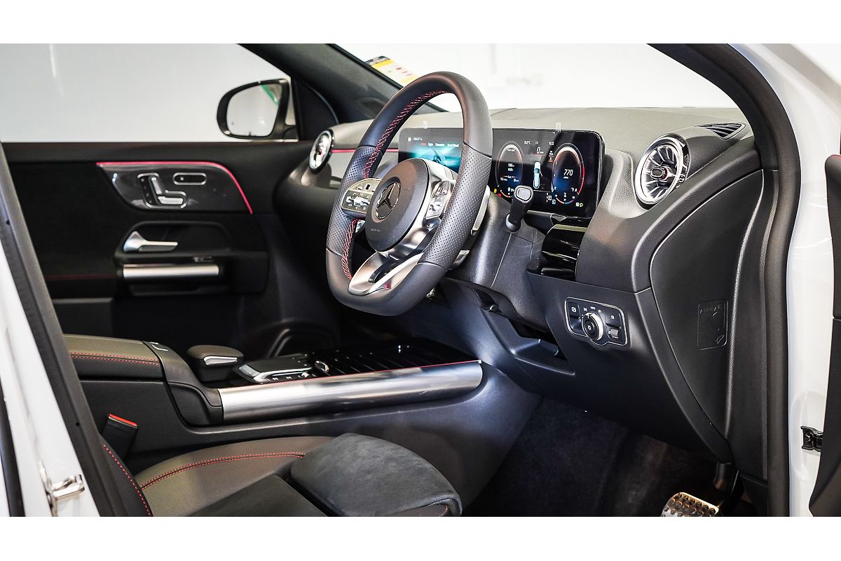 2023 Mercedes-Benz GLA-Class GLA200 H247