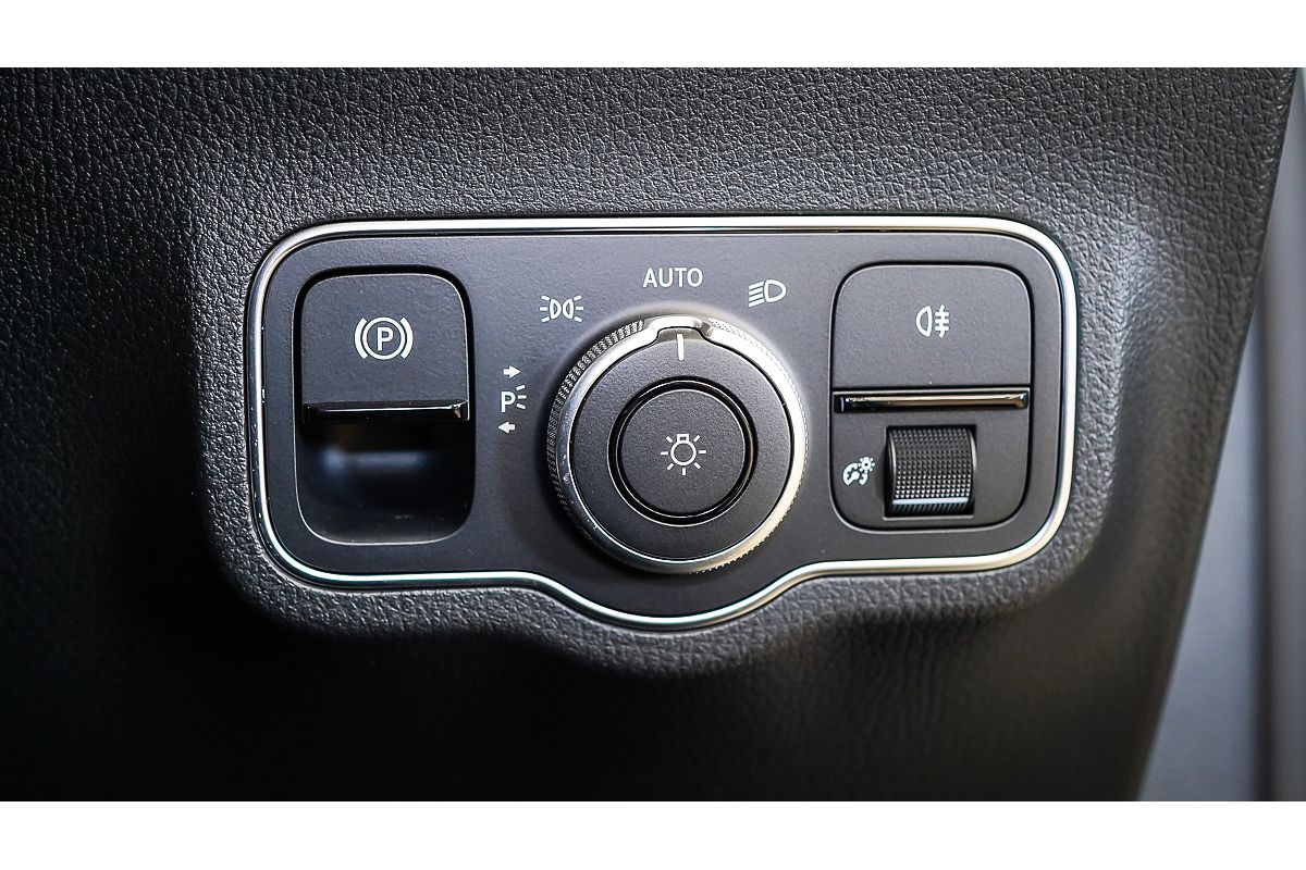 2023 Mercedes-Benz GLA-Class GLA200 H247
