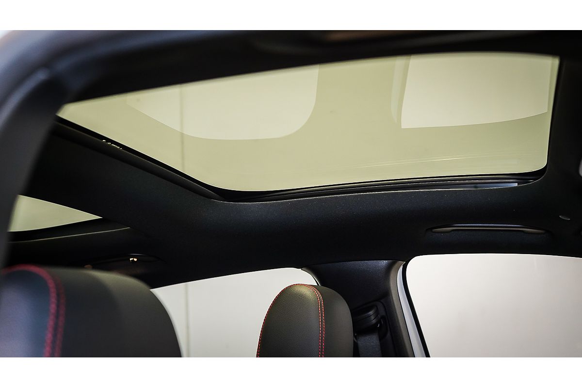 2023 Mercedes-Benz GLA-Class GLA200 H247