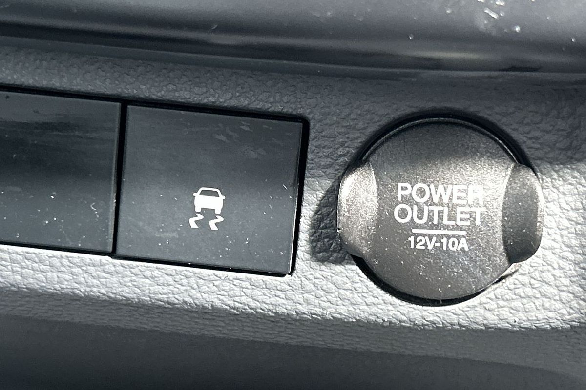 2015 Mazda BT-50 XT UP Rear Wheel Drive