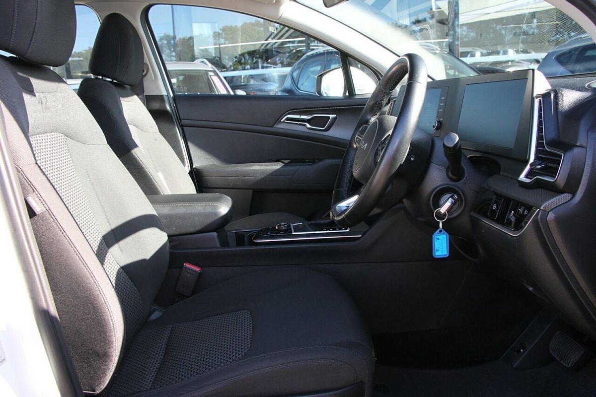 2022 Kia Sportage S NQ5