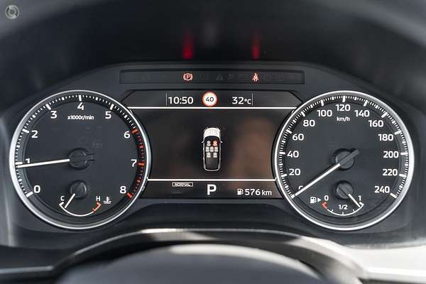 2023 Mitsubishi Outlander ES ZM