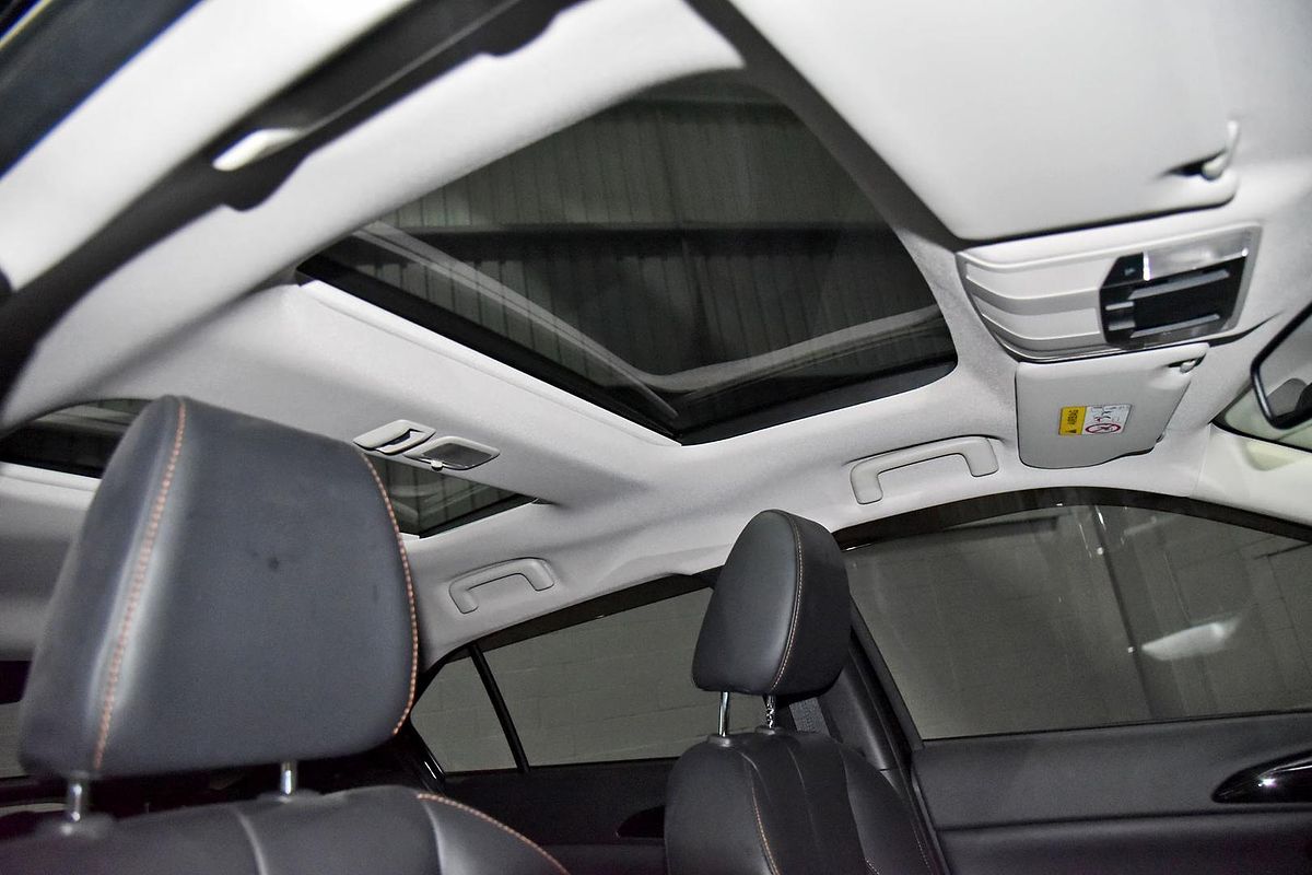 2019 Mitsubishi Eclipse Cross Exceed YA