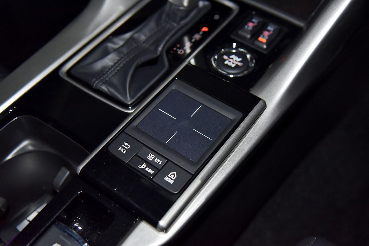 2019 Mitsubishi Eclipse Cross Exceed YA