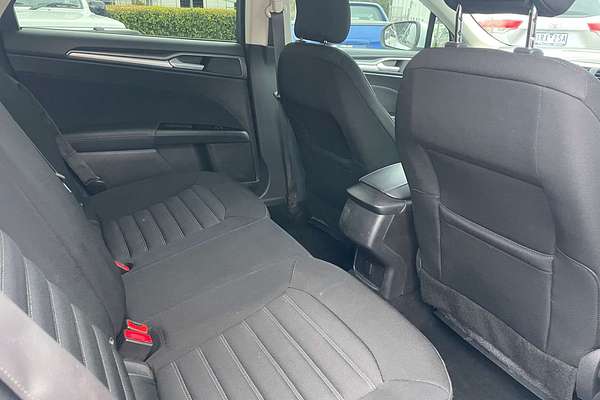 2015 Ford Mondeo Ambiente MD