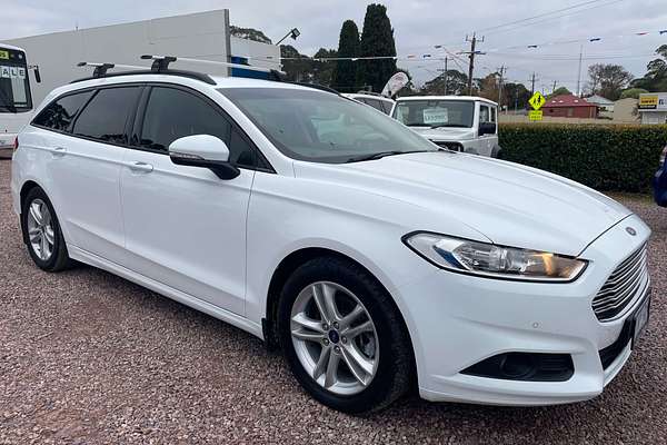 2015 Ford Mondeo Ambiente MD