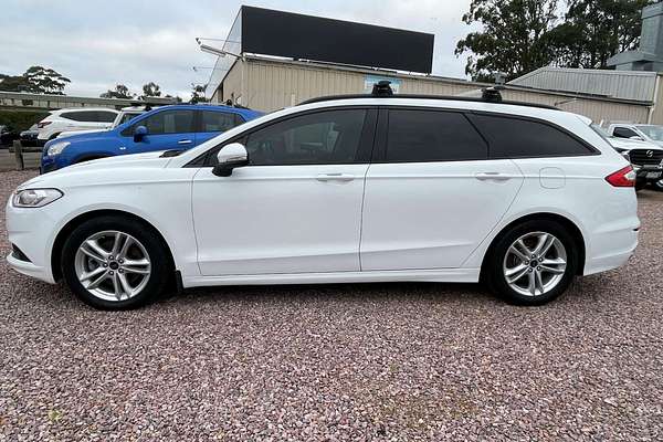 2015 Ford Mondeo Ambiente MD