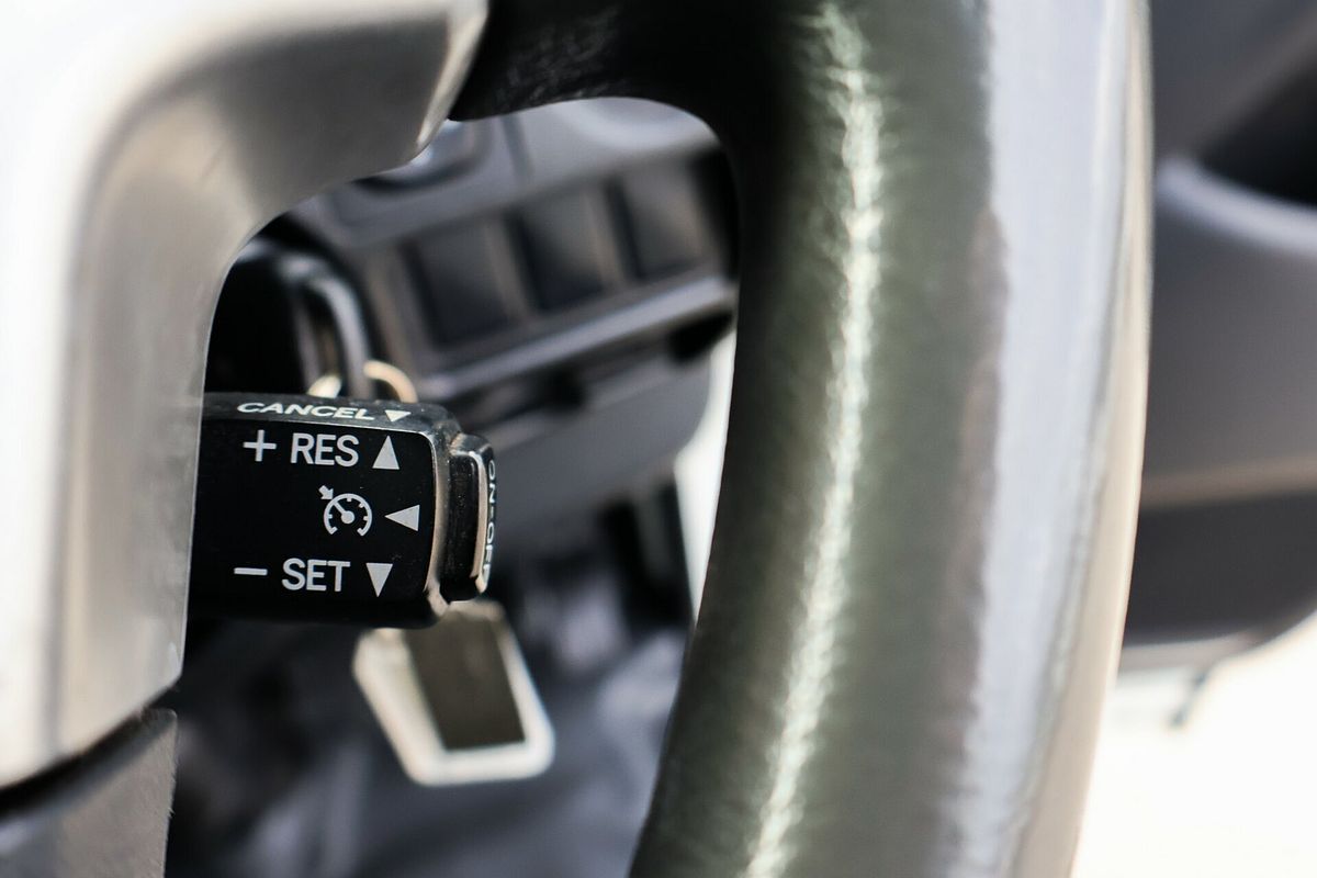 2018 Toyota Hiace KDH201R LWB