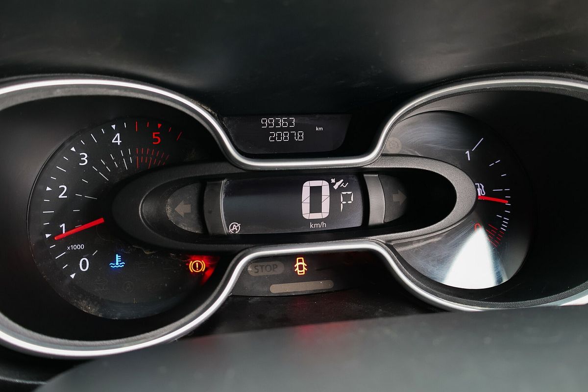 2021 Renault Trafic Premium 125kW X82 LWB