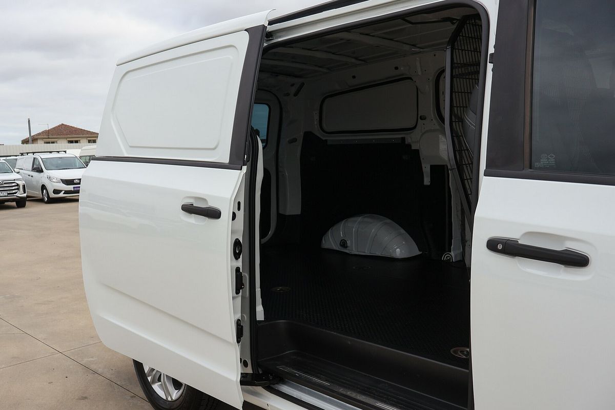 2023 LDV G10 + SV7C
