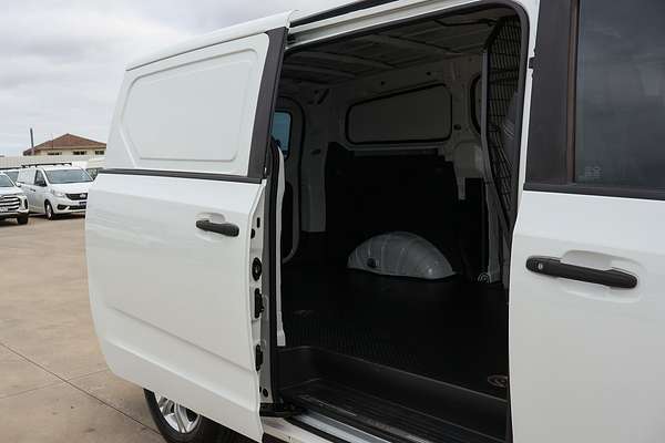 2023 LDV G10 + SV7C
