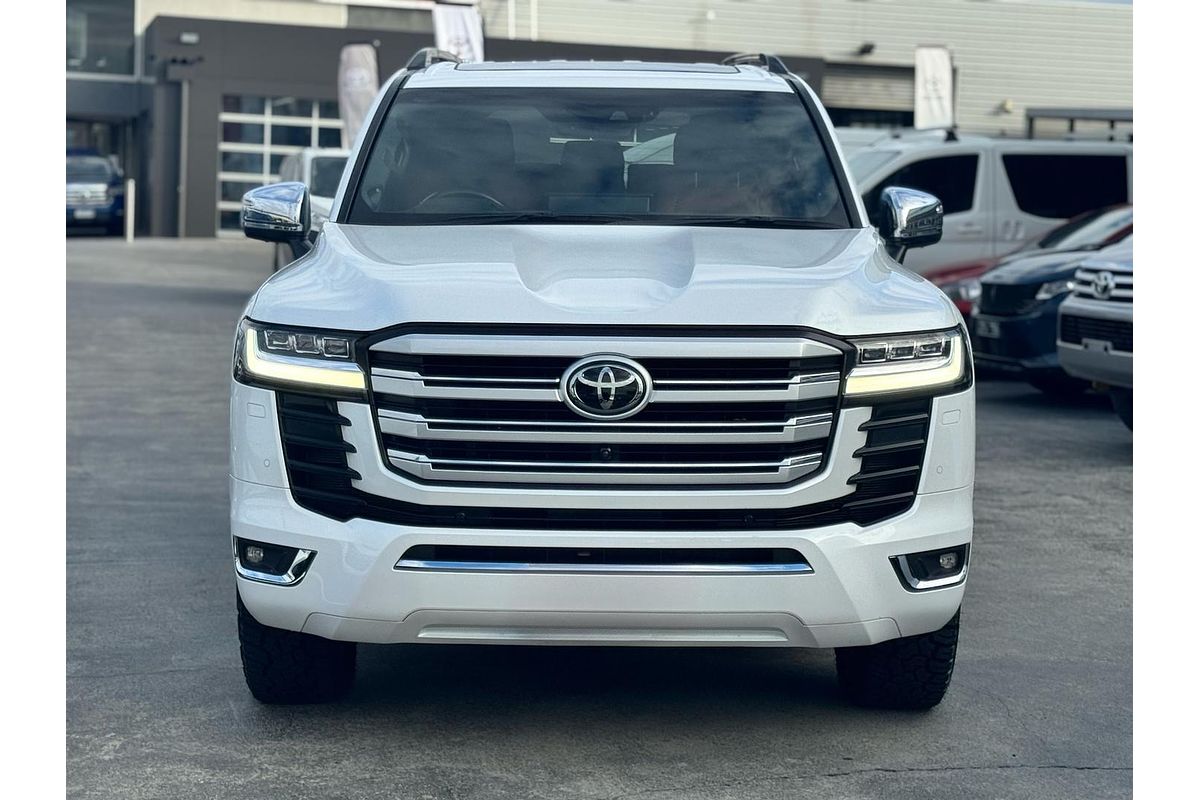 2022 Toyota Landcruiser Sahara ZX FJA300R