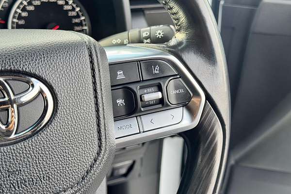 2022 Toyota Landcruiser Sahara ZX FJA300R