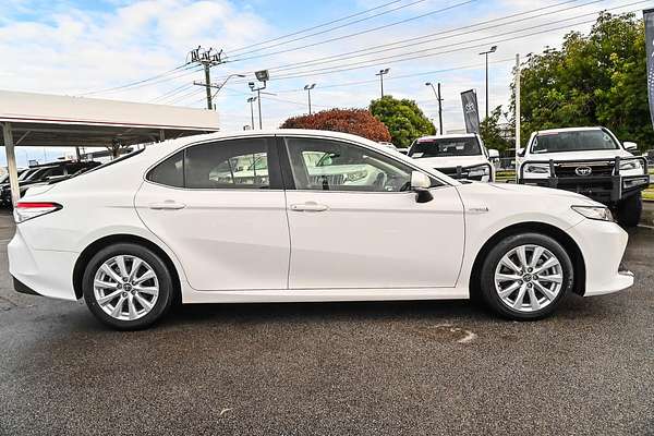 2019 Toyota Camry Ascent AXVH71R