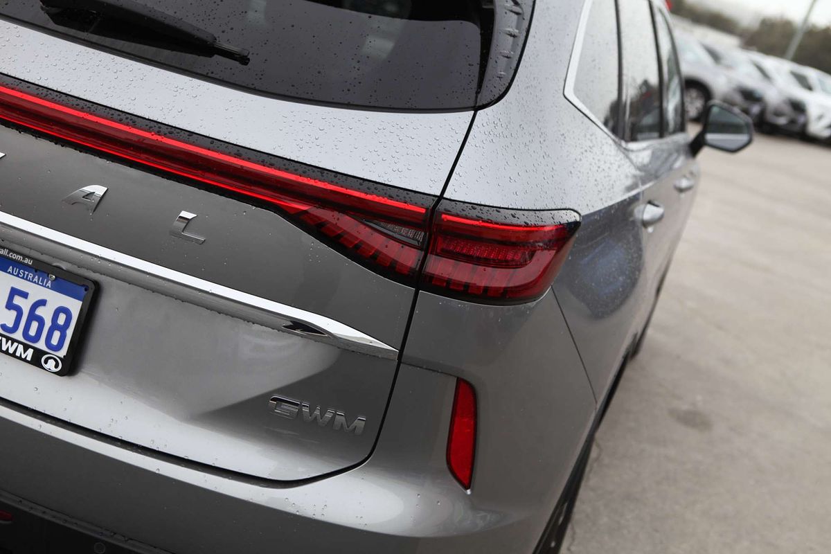 2023 GWM Haval H6 Lux Hybrid B01