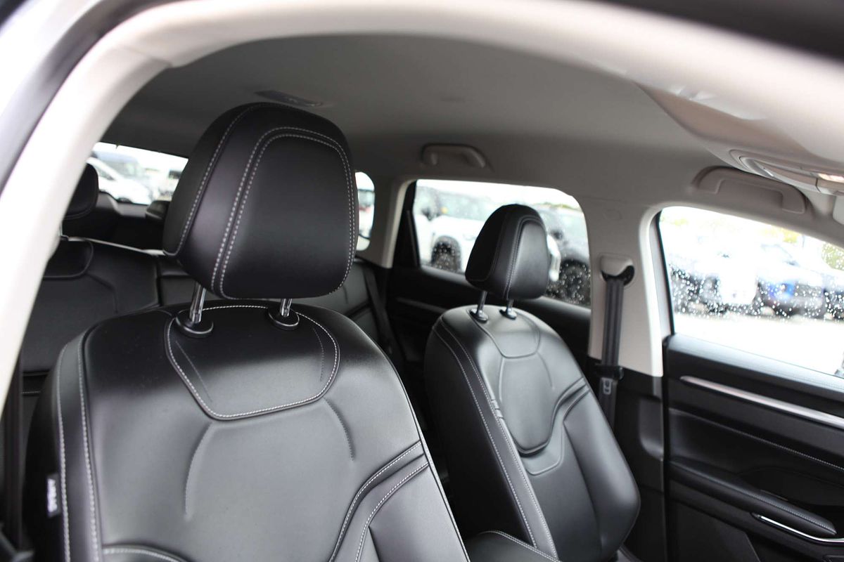 2023 GWM Haval H6 Lux Hybrid B01
