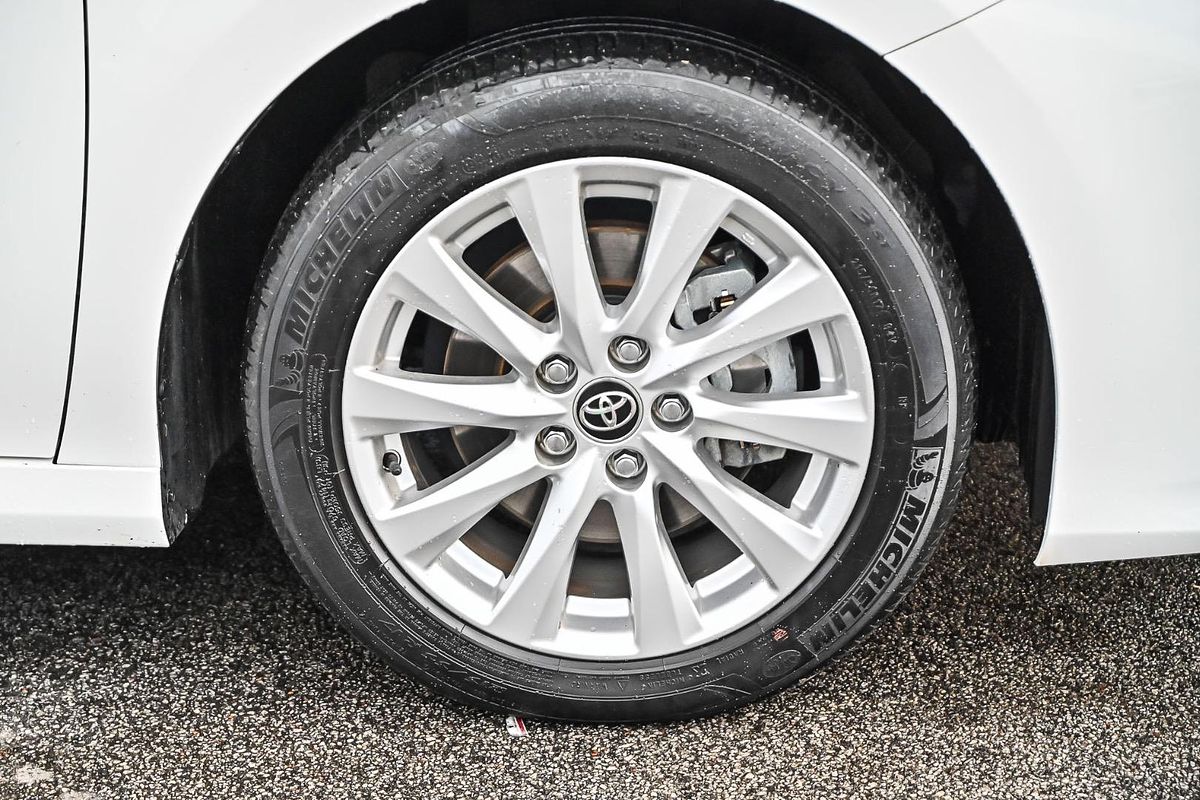 2019 Toyota Camry Ascent AXVH71R