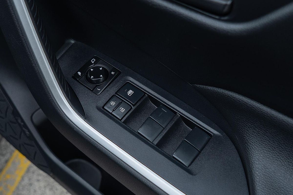2019 Toyota RAV4 GX AXAH52R