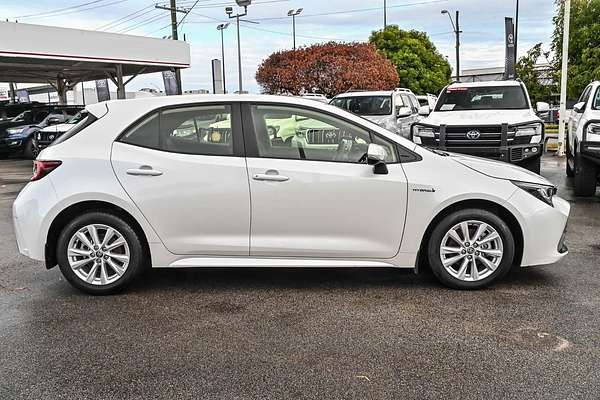 2024 Toyota Corolla Ascent Sport Hybrid ZWE219R