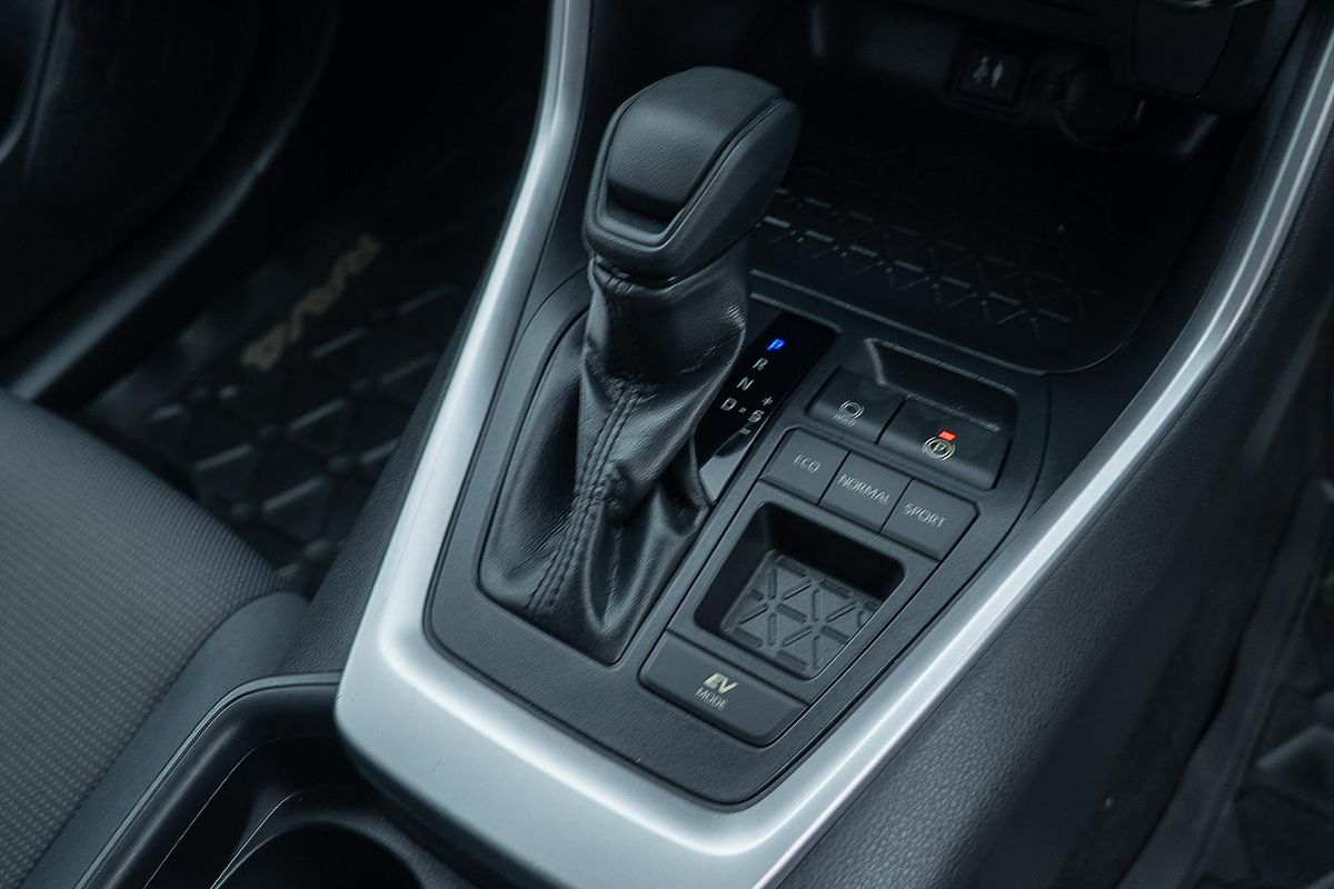 2019 Toyota RAV4 GX AXAH52R