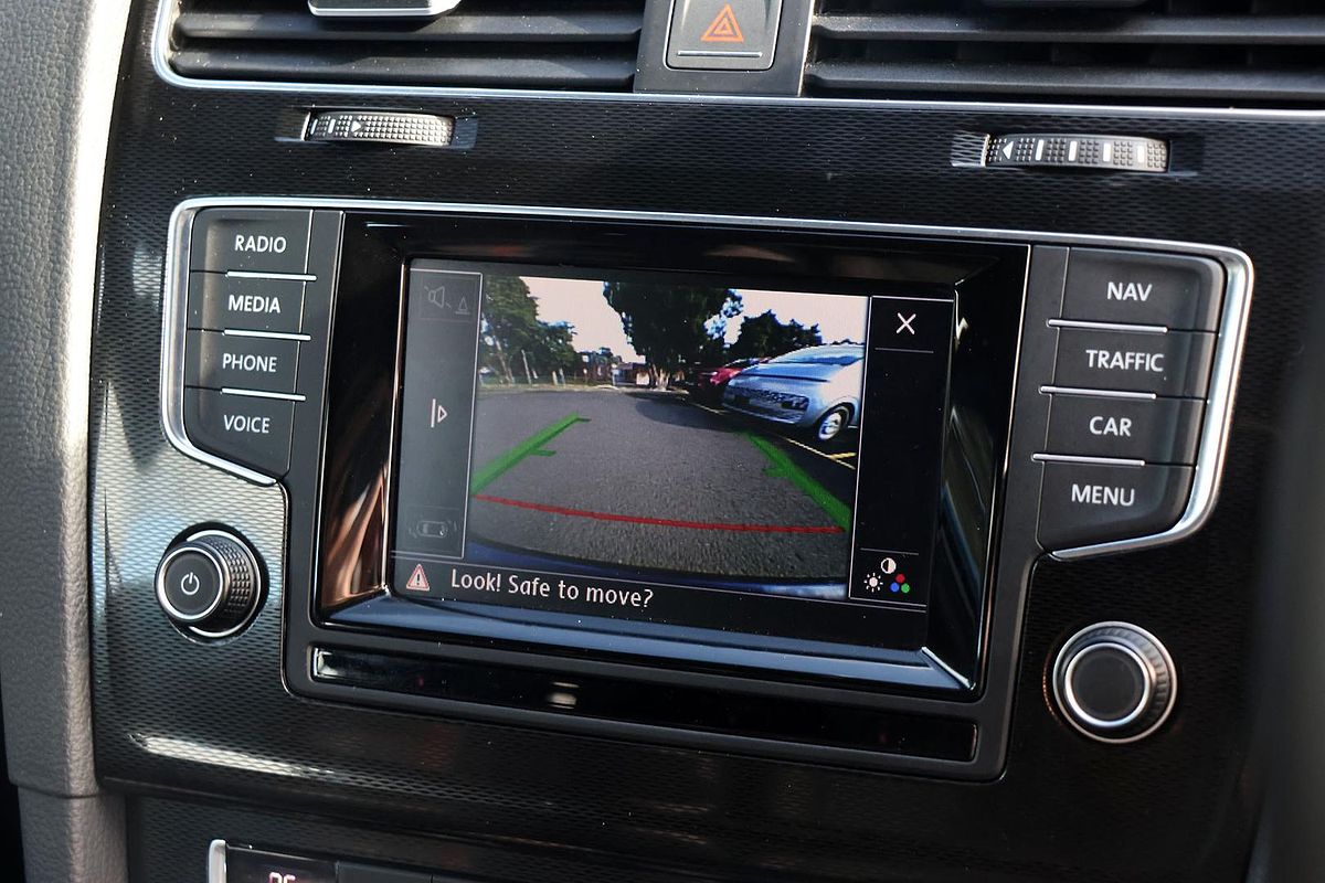 2014 Volkswagen Golf GTI 7