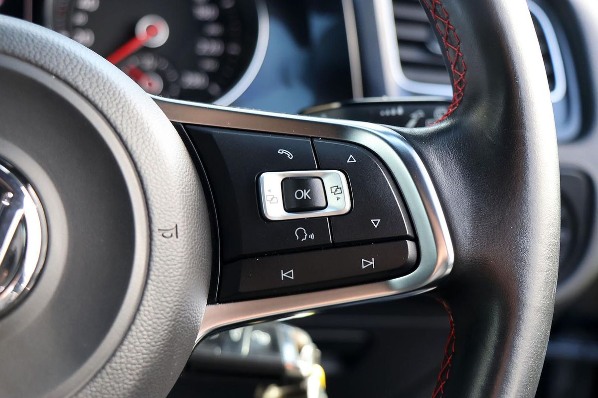2014 Volkswagen Golf GTI 7