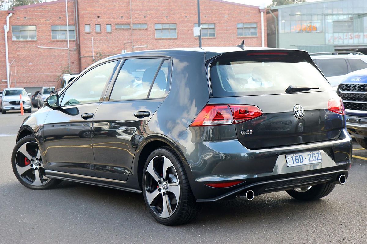 2014 Volkswagen Golf GTI 7