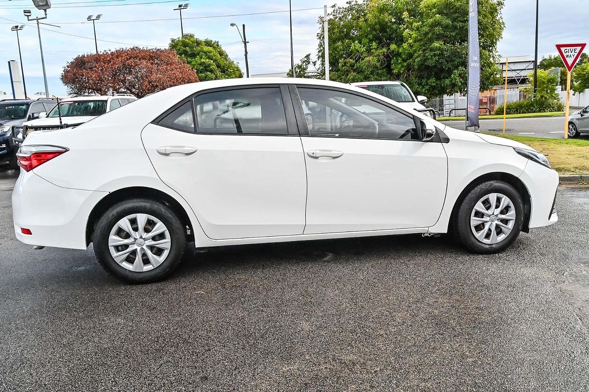 2017 Toyota Corolla Ascent ZRE172R