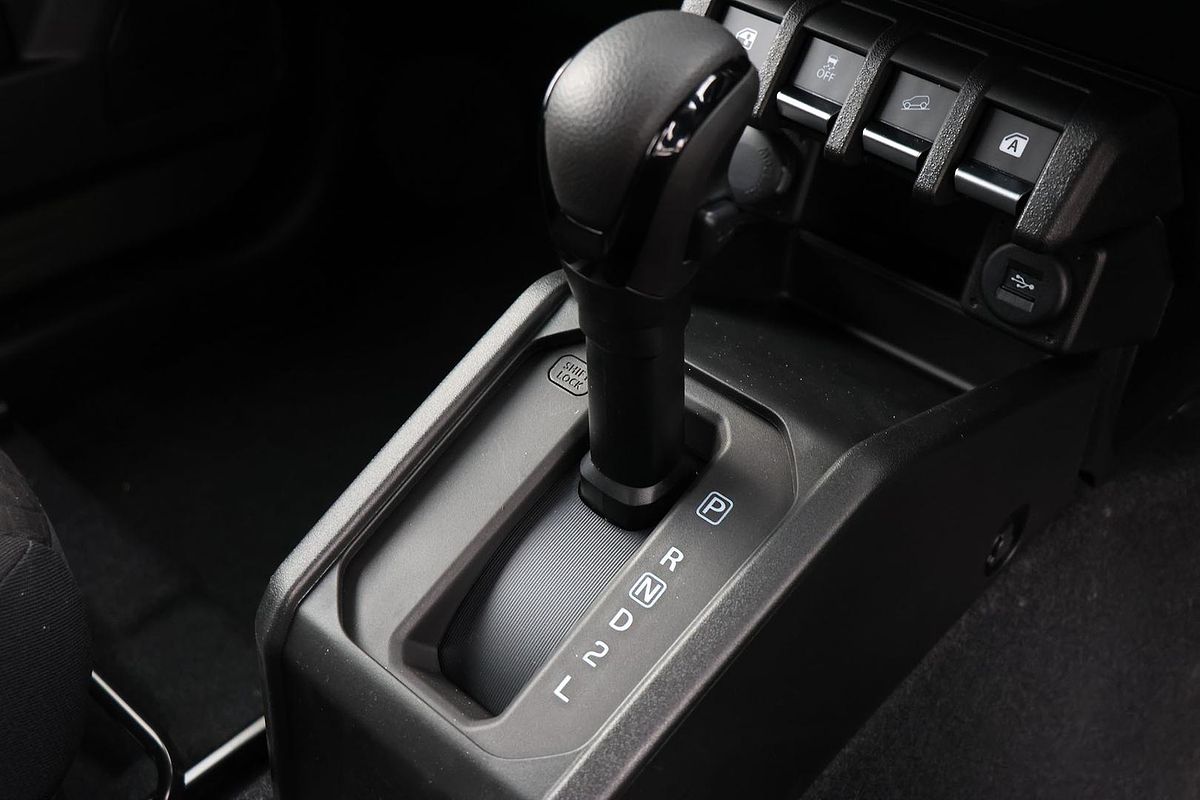 2025 Suzuki Jimny GLX GJ