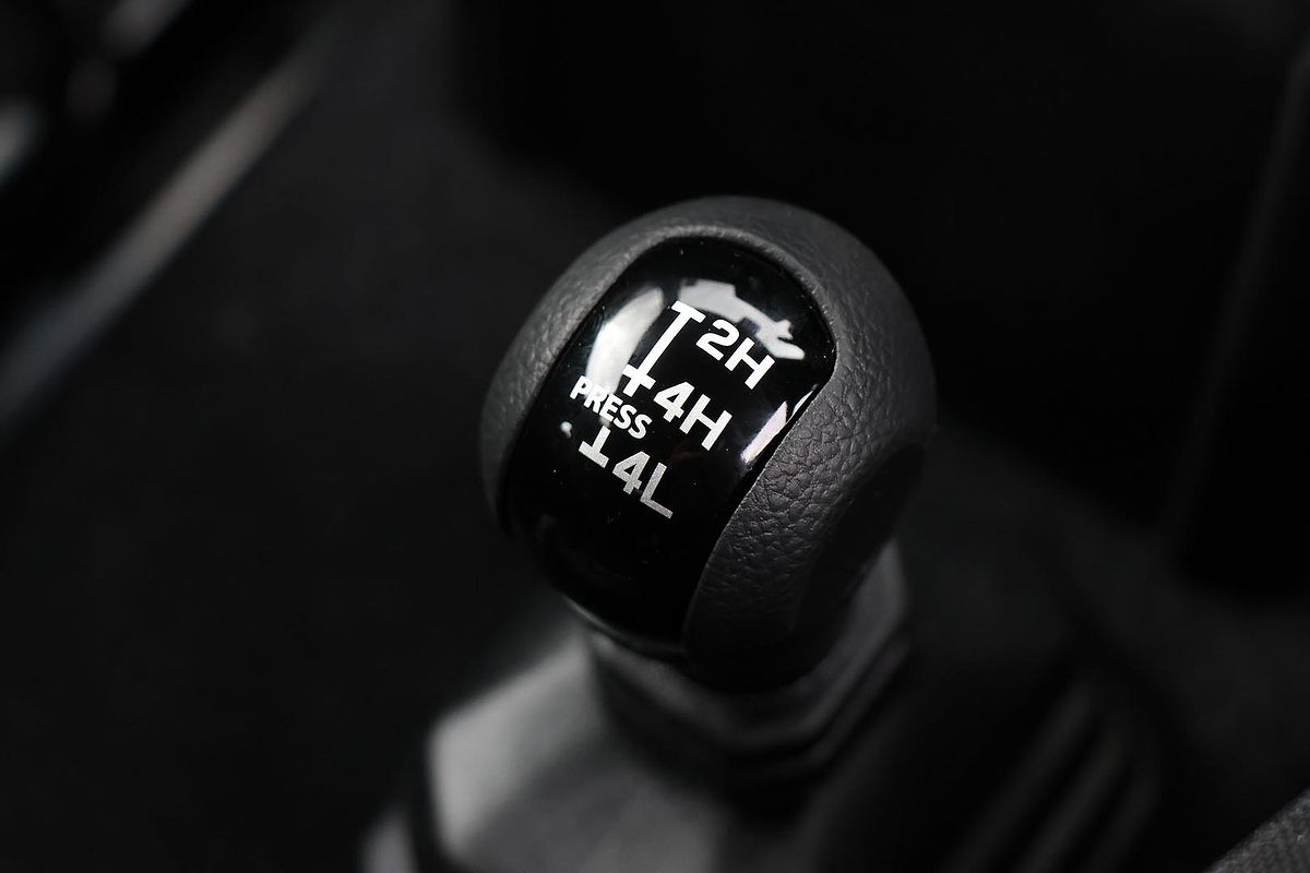 2025 Suzuki Jimny GLX GJ