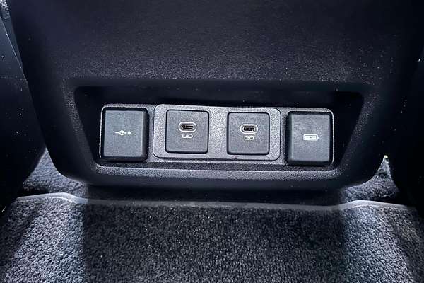 2021 Land Rover Discovery P360 R-Dynamic HSE Series 5