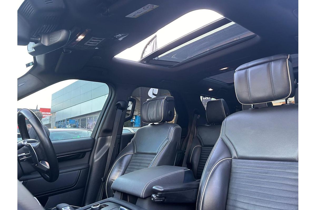 2021 Land Rover Discovery P360 R-Dynamic HSE Series 5