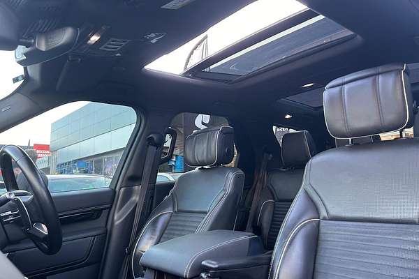 2021 Land Rover Discovery P360 R-Dynamic HSE Series 5