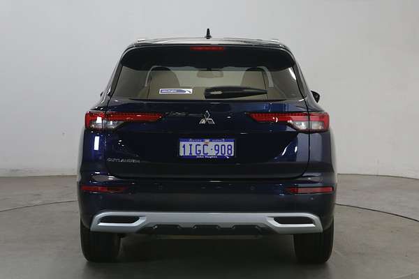 2024 Mitsubishi Outlander LS ZM