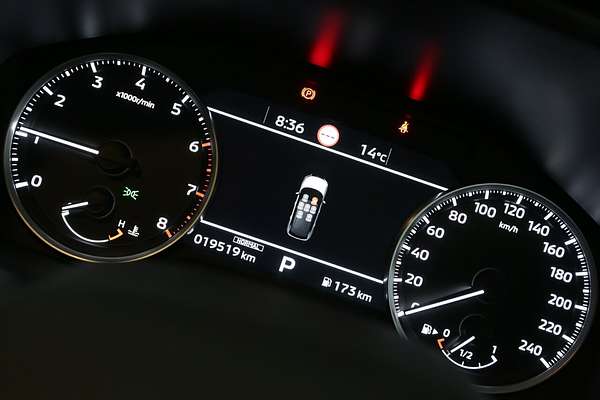 2024 Mitsubishi Outlander LS ZM