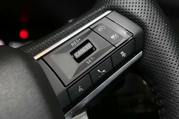 2024 Mitsubishi Outlander LS ZM
