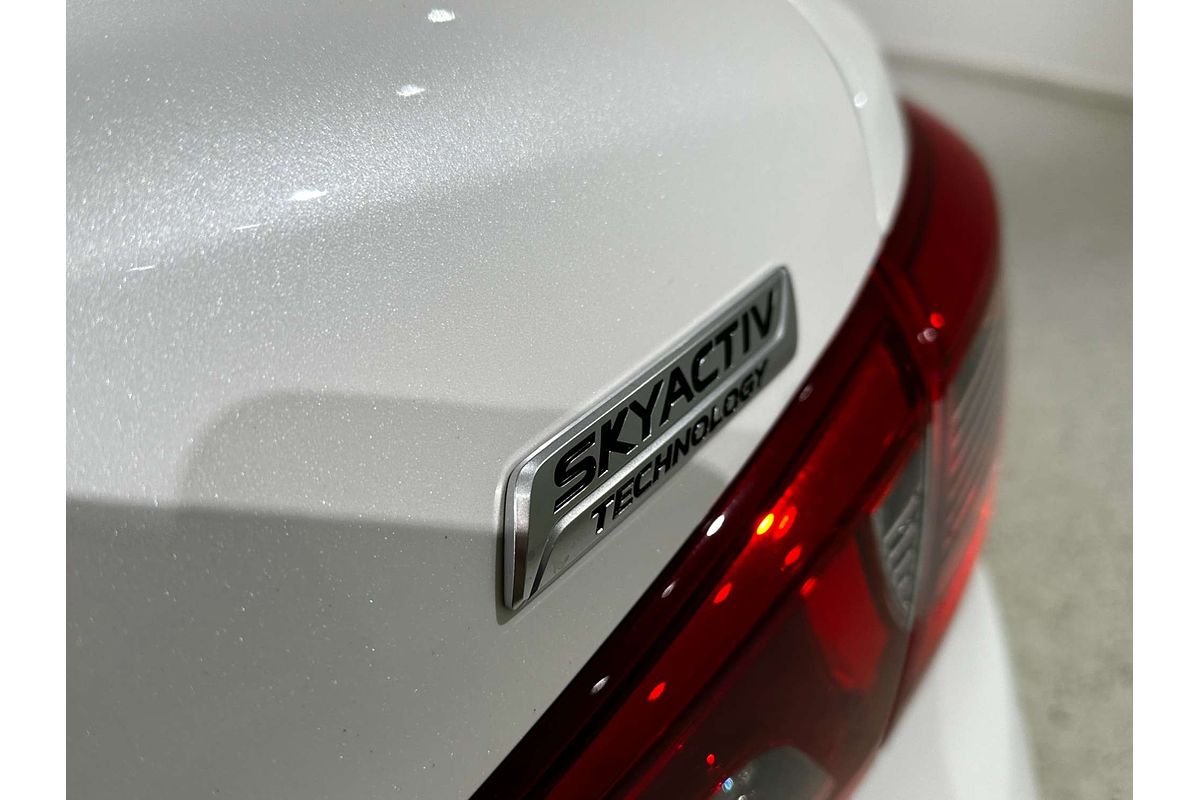2016 Mazda 2 Neo DL Series