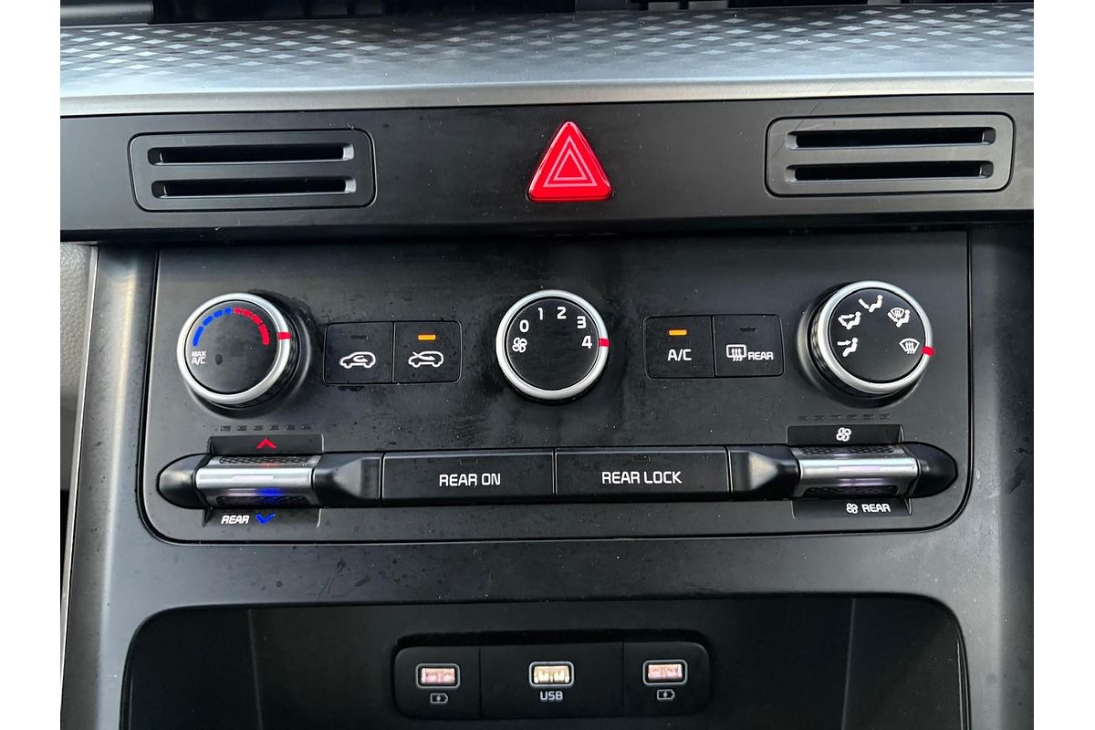 2021 Kia Carnival S KA4