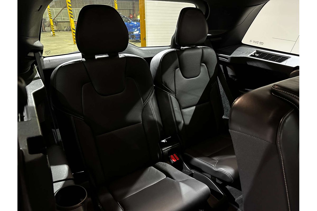 2017 Volvo XC90 D5 R-Design